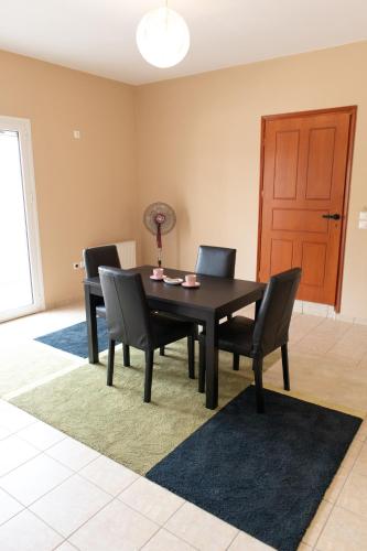 Airport city center in Ateena