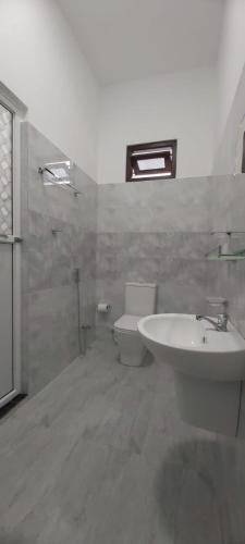 Triple Room with Private Bathroom image 7