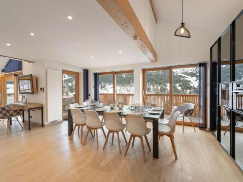 Chalet moderne a Meribel avec sauna et jacuzzi, 6 chambres - FR-1-565-55 in Morel