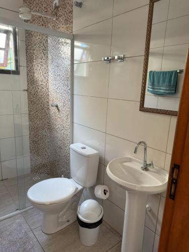 Quadruple Room image 6