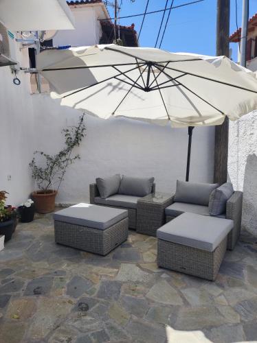 حديقة, Giorgio studios in Kokkari