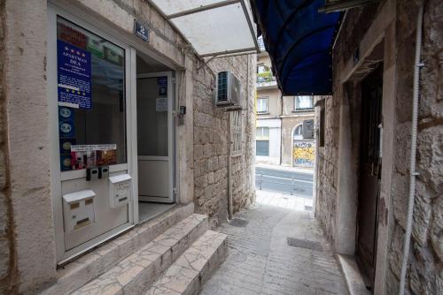 Apartment Dea - image 12