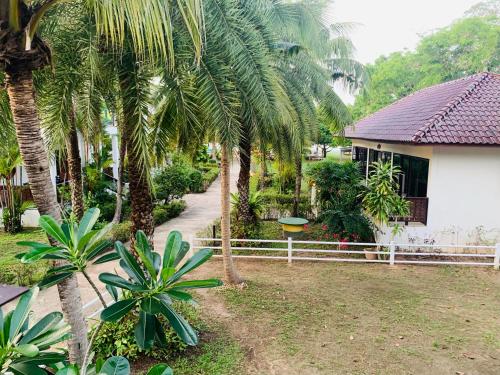 CET Resort Padelcenter Rayong thumbnail 4