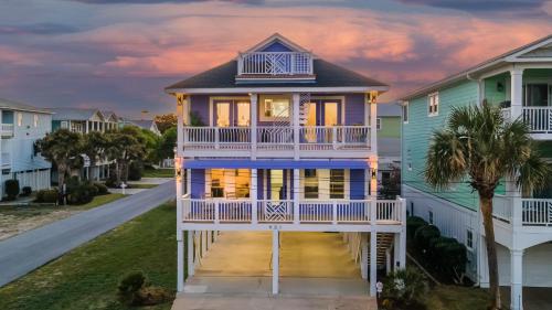 Second Row Beach House with Game Room
