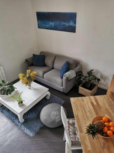 Charming apartment in Bordeaux, 2 steps from the train station