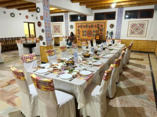Restaurant, Sayyod Yurt Camp - Uzbek Yurt Experience in Forish