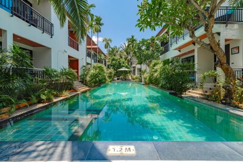 Swimming pool, Coco Retreat Phuket Resort and Spa near Phuket Botanic Garden
