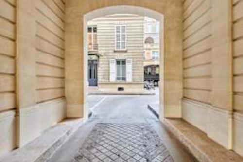 Superb apartment Arc de Triomphe Trocadero - image 12