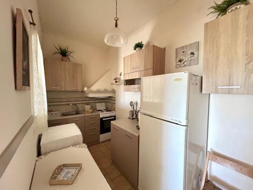 virtuve, CapeVerde in Loutraki Skopelosa