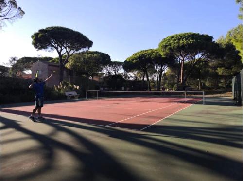 Beautiful apartment with pool, golf & beaches in Vallon de Coste