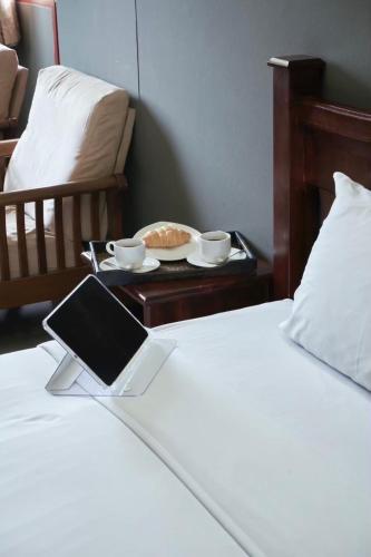 Centric Place Hotel Room Type - Superior Twin Room