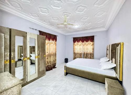 Paradise Holiday home in Yundum