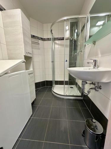 ฝักบัว, Ferienwohnung Gerdi in ฮอยเอิร์สแวร์ดา