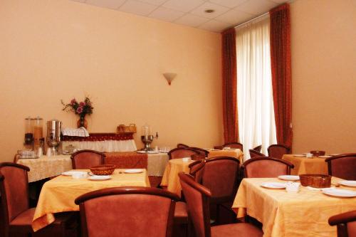 Faciliteiten, Hotel Luna Rossa in Naples