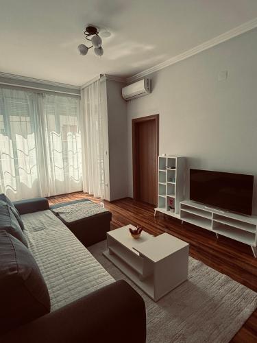 Beverly Apartment, Belgrado
