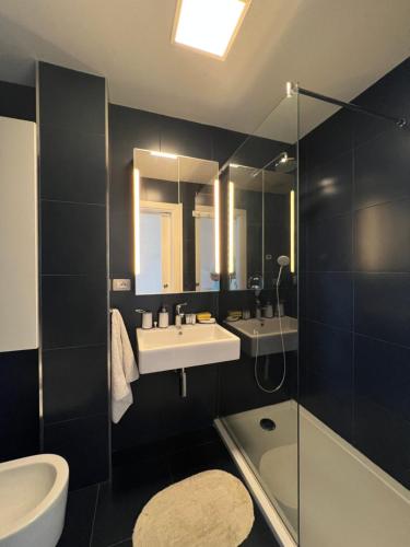 One-Bedroom Apartment image 1