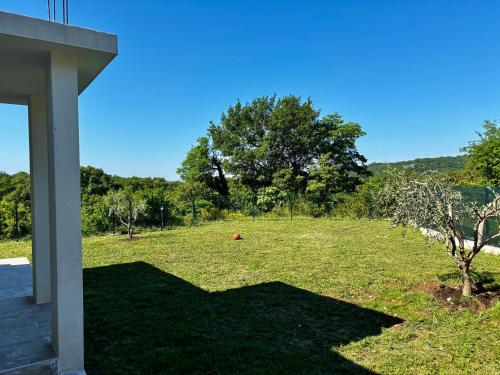 Oak valley - image 4