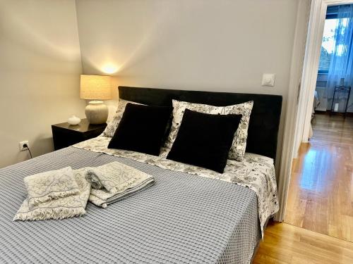 Sea House Escape, Plakakia Beach LightHouse