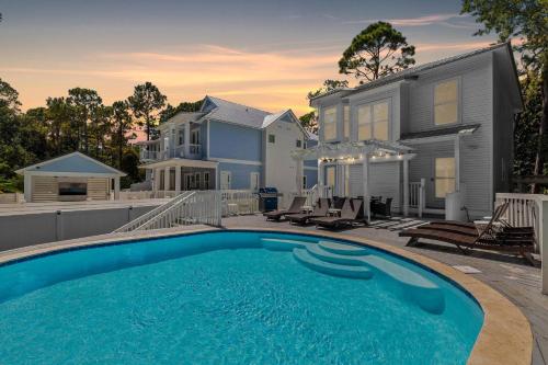 30A Holiday Home Private Pool Pet Friendly