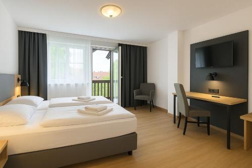 Double Room with Private Bathroom