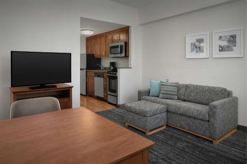 TownePlace Suites Suffolk Chesapeake - image 7
