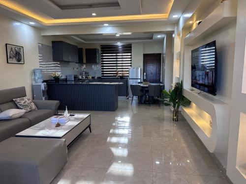 Val & Vel Luxury Home Bugolobi, Кампала