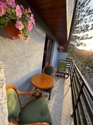 Cabin Rujište (Cabin Rujiste) in Humilišani
