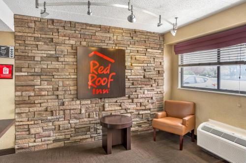 Red Roof Inn Tinton Falls-Jersey Shore in Tinton Falls, USA