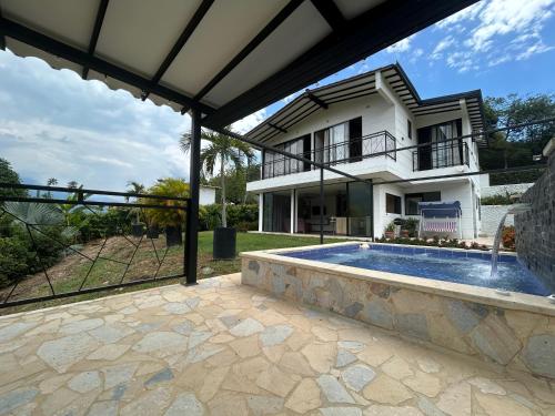 Villa Los Pinos