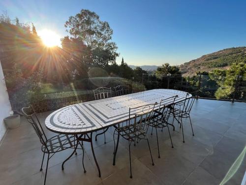 La Cousinade de l'Esterel in Antheor