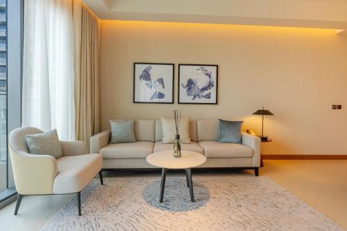 The Address Residences Dubai Opera - Luxury 3BR Stay with Stunning Burj Khalifa & Fountain Views, Dubái (foto 7)
