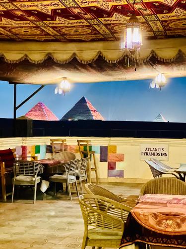 Atlantis Pyramids Inn - image 2