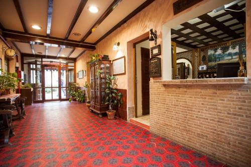 avla, Hostal Castilla in Aranjuez