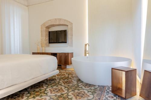 Garibaldi Luxury Suites