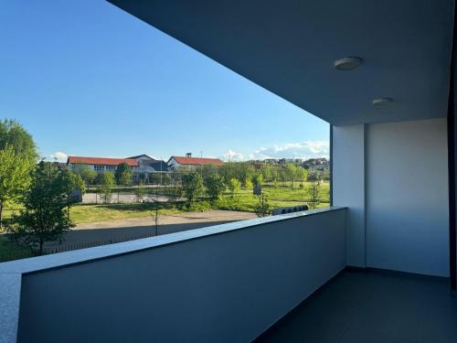 ระเบียง/ชานเรือน, Gjilan Apartament in กินยีลาเน