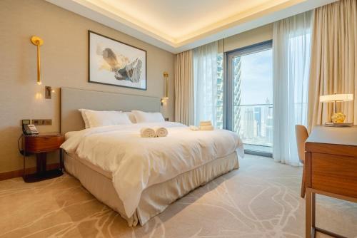 The Address Residences Dubai Opera - Luxury 3BR Stay with Stunning Burj Khalifa & Fountain Views, Dubái (foto 9)