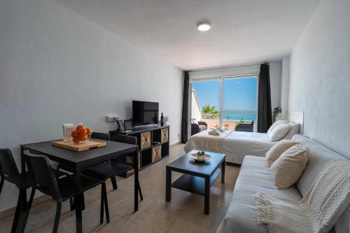 Sol Arena y Mar First Line Beach Studio - Torremolinos, Spain - Updated ...