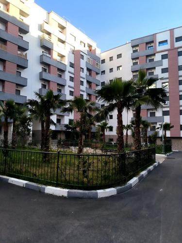 Exterior view, Ideal Emplacement Tanger 3 chambres,wifi,Netflix,Clim,Stade de Foot in Casabarata