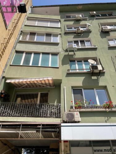 Central Vista Apartment by MIT, Sofia (zdjęcie 7)
