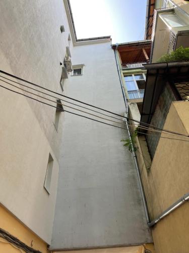Central Vista Apartment by MIT, Sofia (zdjęcie 5)