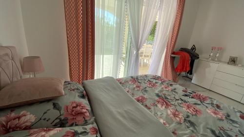 Two-Bedroom Apartment with Terrace image 10
