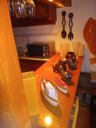 One-Bedroom Apartment image 4