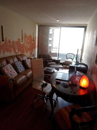 One-Bedroom Apartment image 3