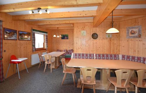 Five-Bedroom Holiday Home