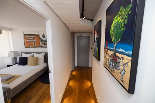 Two-Bedroom Apartment with City View image 3