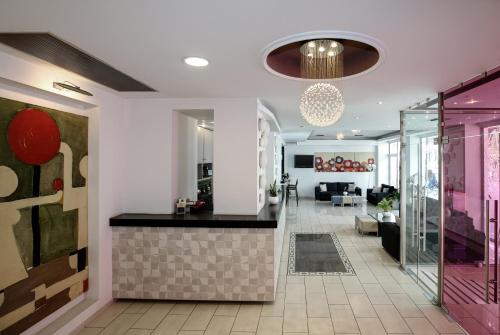 편의 시설/서비스, Hotel Astron in 카디차