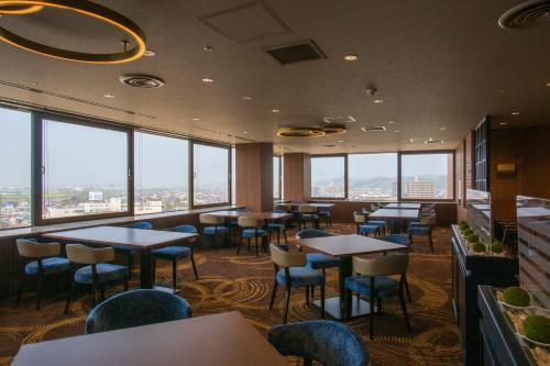 餐厅, 鸟取新大谷酒店 (Hotel New Otani Tottori) in 鸟取