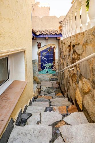 Studio in Torrevieja with shared pool enclosed garden and WiFi 1 km from the beach - image 12