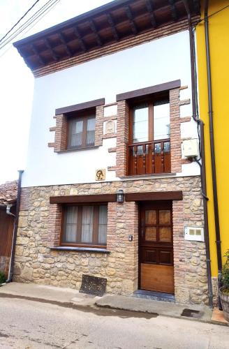 CASA ANGELITA INTRIAGO CANGAS DE ONis gîte à louer Abamia