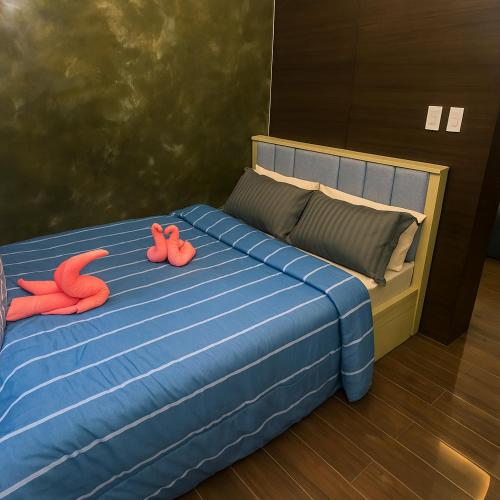 The Comfy Cove Swim Stream in Central Makati 2272, Manila